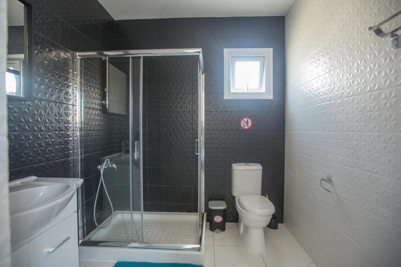 Broadway Villas Protaras Bagian luar foto