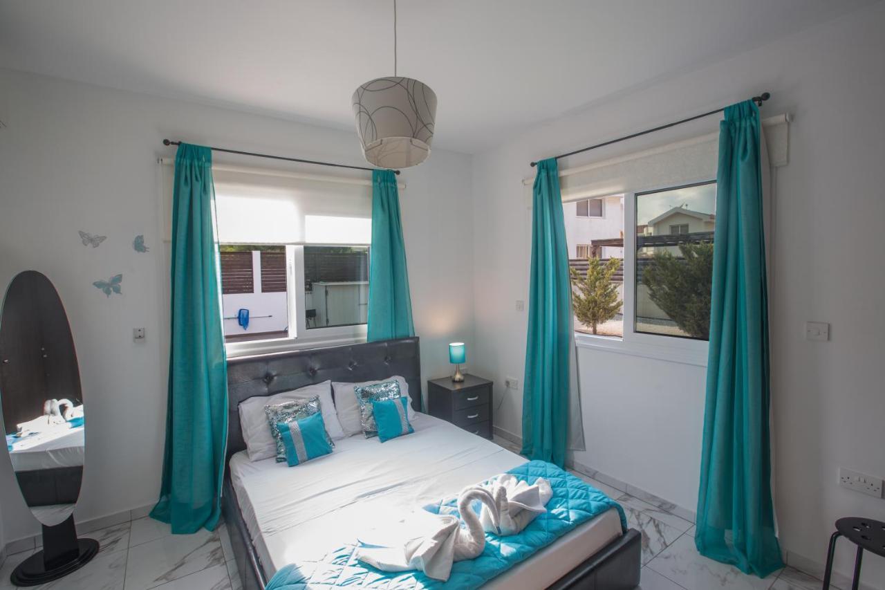 Broadway Villas Protaras Bagian luar foto
