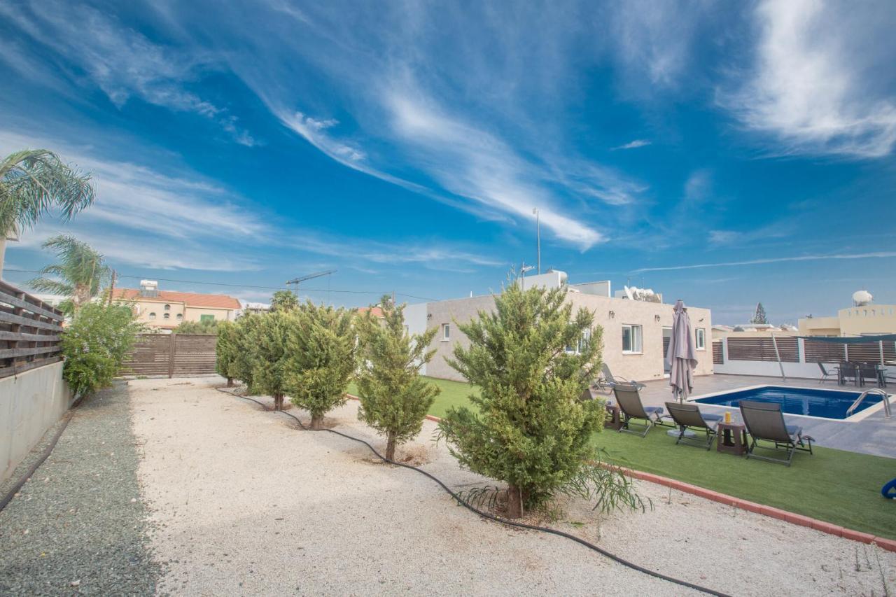 Broadway Villas Protaras Bagian luar foto