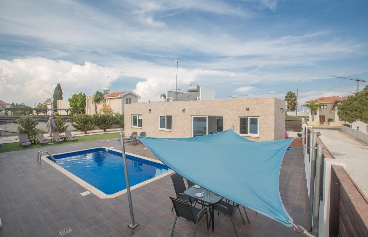 Broadway Villas Protaras Bagian luar foto